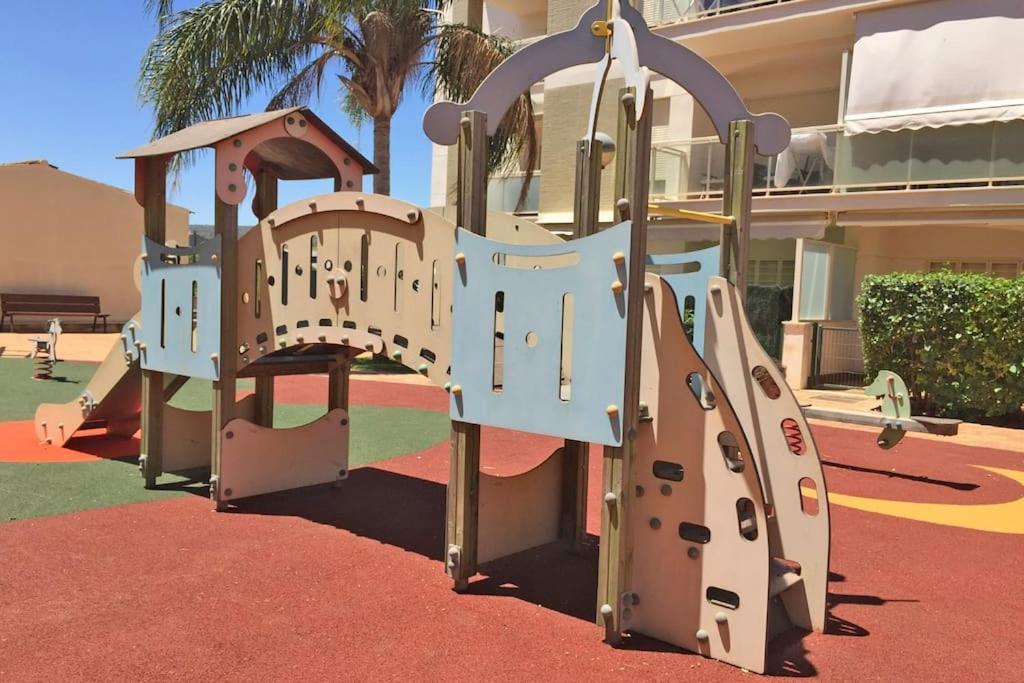 Piso Bajo 3 Habitaciones 2 Banos Y Gran Terraza Denia Zewnętrze zdjęcie
