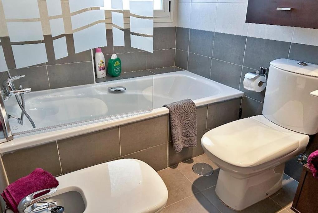Piso Bajo 3 Habitaciones 2 Banos Y Gran Terraza Denia Zewnętrze zdjęcie